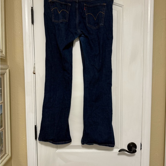 Levi's Dark Blue Straight Leg Women's Jeans - Picture 8 of 8